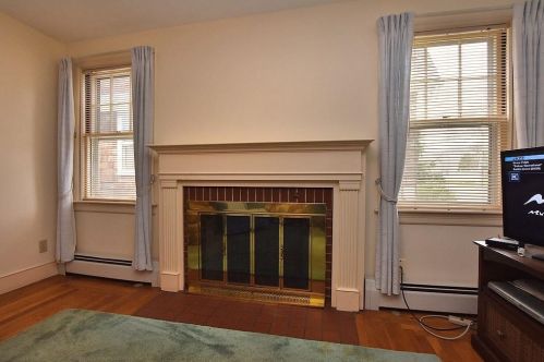 312 Nelson St, Providence RI  02908-2126 exterior