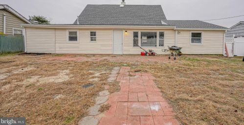 23 Brierdale Ln, Willingboro NJ  08046-1518 exterior