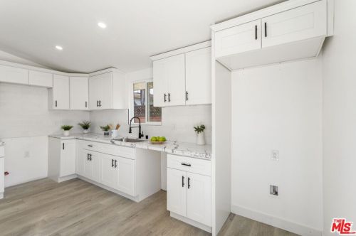 17004 Holton St, West Covina CA  91791-3839 exterior