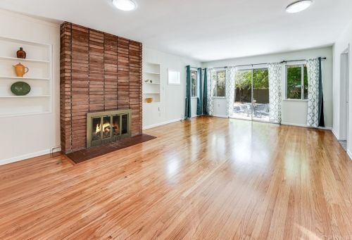 5748 Willis Ave, Van Nuys, CA 91411-3327