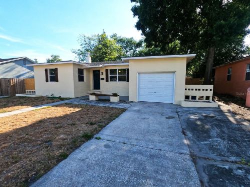 223 39th St, Saint Petersburg, FL 33711-1228