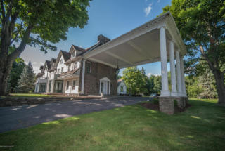145 Carbondale Rd, Waverly, PA 18471-7702