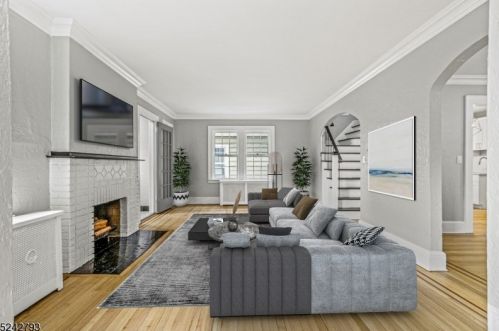 46 Eder Ter, South Orange, NJ 07079-2508