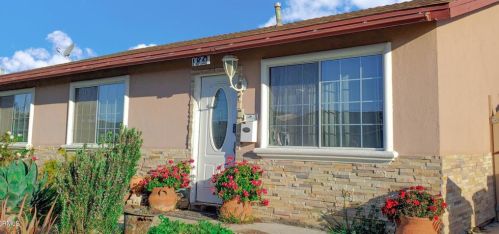 1861 Oneill Pl, Oxnard, CA 93033-1809