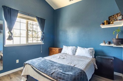 1940 Morning Glory Dr, Hollister CA  95023-7622 exterior
