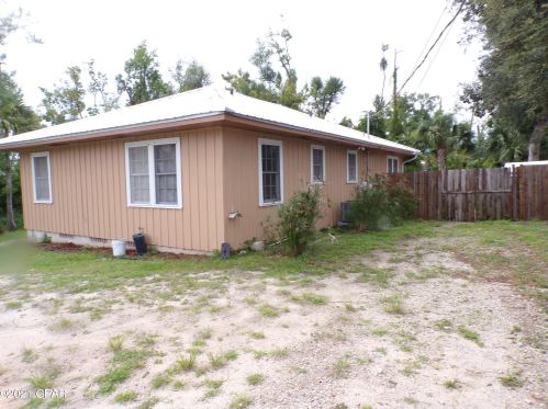 108 4th St, Lynn Haven FL  32444-1414 exterior