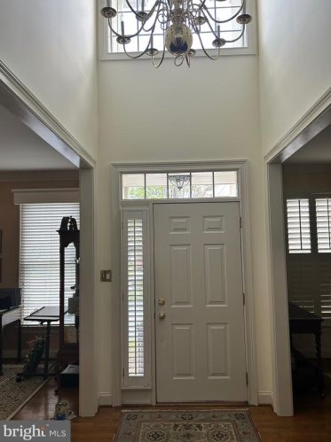 12 Hampshire Ct, Wilmington, DE 19807-2535