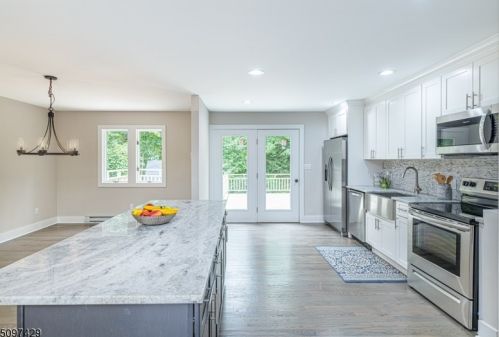 109 Shore Rd, Andover NJ  07821-2242 exterior