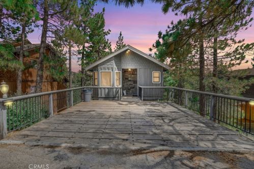 110 Winding Ln, Big Bear City CA  92314-9328 exterior