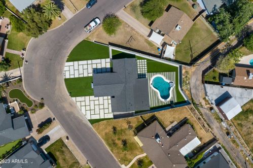 7321 11th Pl, Phoenix AZ  85020-5017 exterior