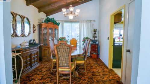 32495 Jean Dr, Union City CA  94587-5000 exterior