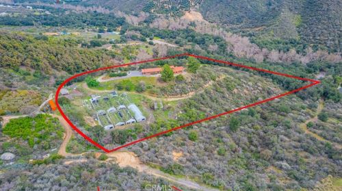 48703 De Luz Rd, Temecula CA  92590-4317 exterior