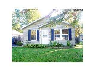 4814 Hawley Dr, Geneva On The Lake, OH 44041-9747
