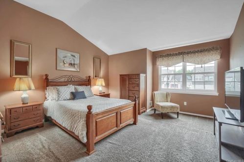 25 Mclaughlin Way, Washingtonville NY  10992-1151 exterior