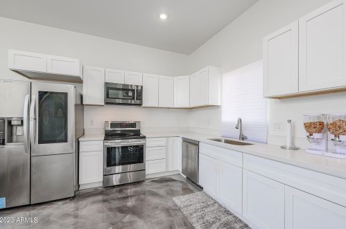 1708 5th St, Phoenix AZ  85004-2846 exterior