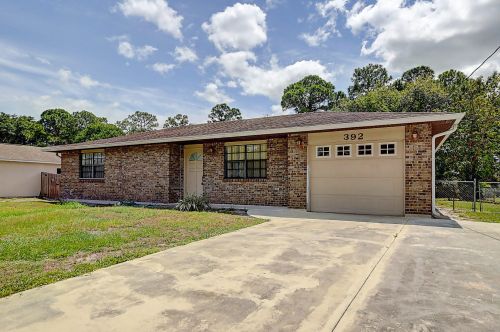 392 Majestic Ter, Fort Pierce, FL 34984-4363