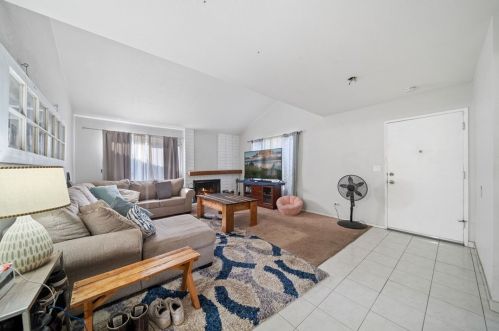 5140 Pearblossom Dr, Riverside CA  92507-6053 exterior