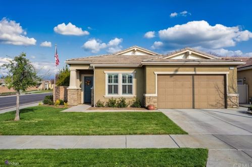 6019 Dubois Pl, Bakersfield CA  93306-7590 exterior