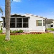 384 Seahorse Ter, Fort Pierce, FL 34982-7946