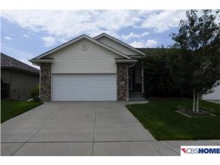 9962 170th Cir, Omaha, NE 68136-1455