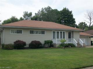 5290 148 St, Cleveland OH  44142-1721 exterior