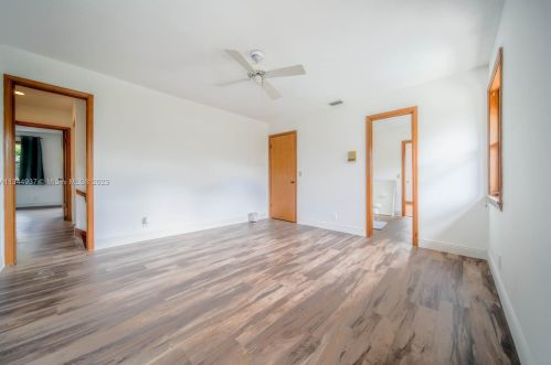 576 Marshall Rd, West Palm Beach FL  33413-3343 exterior
