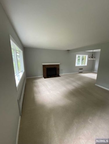 388 Cedar Ave, Ridgewood NJ  07450-5135 exterior