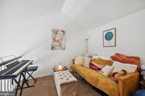 110 Richmond Ct, Harleysville PA  19438-3616 exterior