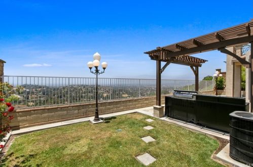 2225 Calle Margarita, San Dimas CA 91773-4468 exterior