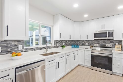 15849 20 Pl, Phoenix AZ 85022-4005 exterior