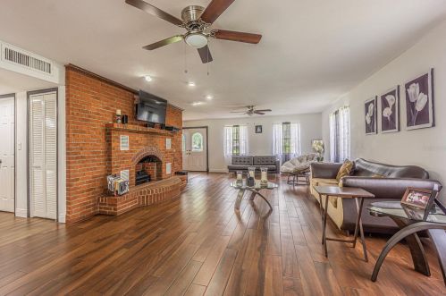 1128 Chert Rock Trl, Wimauma FL  33598-6306 exterior