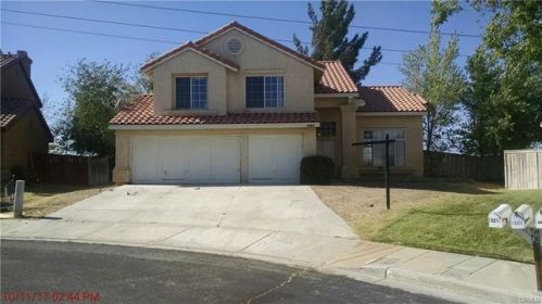 13274 Desert Vista Dr, Victorville, CA 92392-6801