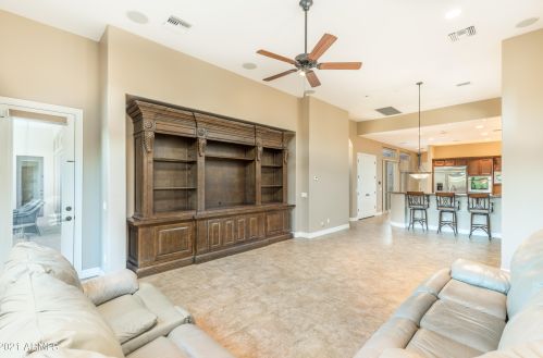 5421 Milton Dr, Cave Creek AZ  85331-2452 exterior