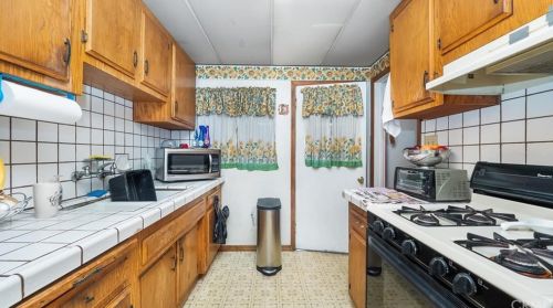 1565 Colegrove Ave, Montebello CA  90640-5001 exterior