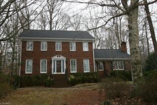 509 Willoughby Blvd, Greensboro, NC 27408-3133