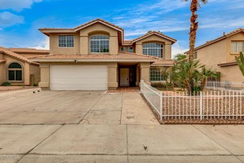 6734 77th Dr, Glendale, AZ 85303-2938
