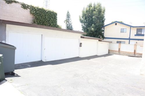 2516 Mathews Ave, Redondo Beach, CA 90278-3259