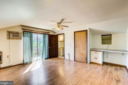 305 Ulricktown Rd, Littlestown PA  17340-9789 exterior