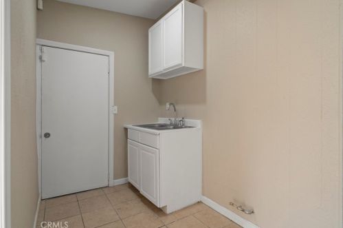 691 Date Ave, Rialto CA  92376-7006 exterior