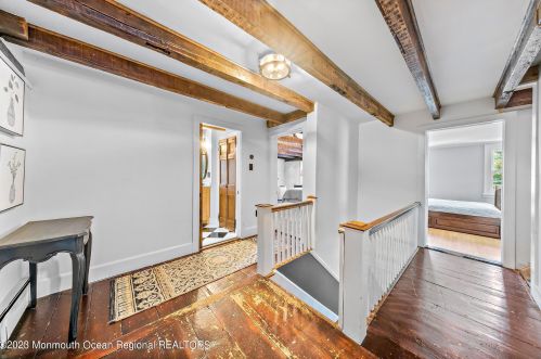 904 Sycamore Ave, Tinton Falls NJ 07724-3132 exterior