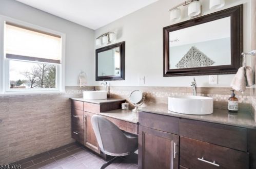 22 Glenview Rd, Nutley NJ  07110-2112 exterior