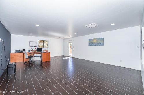 130 Grasshopper Ln, Sedona AZ 86336-4529 exterior