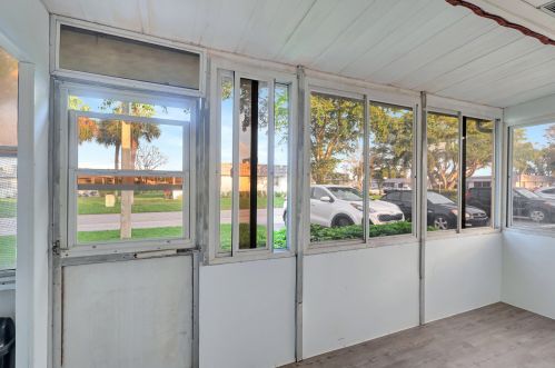 155 Valencia G, Delray Beach FL  33446-2055 exterior