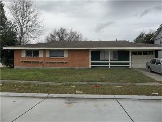 204 Adonis Way, Gretna, LA 70056-2517