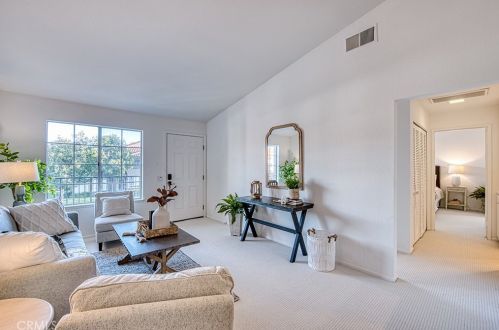 19 Milkwood, Trabuco Canyon, CA 92688-1111