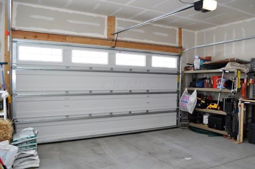 1702 Keela Dr, Pataskala OH  43062-7121 exterior