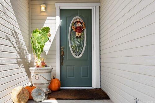 18168 Deer Hollow Rd, Middletown CA  95467-8002 exterior