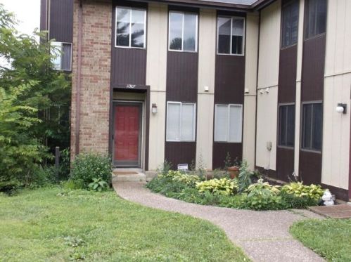 11507 Tazwell Dr, Louisville, KY 40241-1827