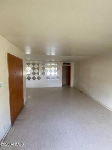 2510 39th Pl, Phoenix, AZ 85008-2242