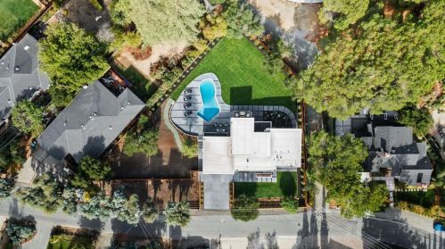 813 Lakeview Way, Redwood City CA  94062-3412 exterior